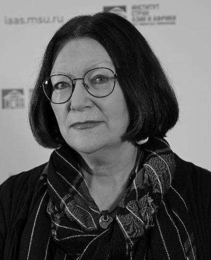 Alexandra L. Safronova